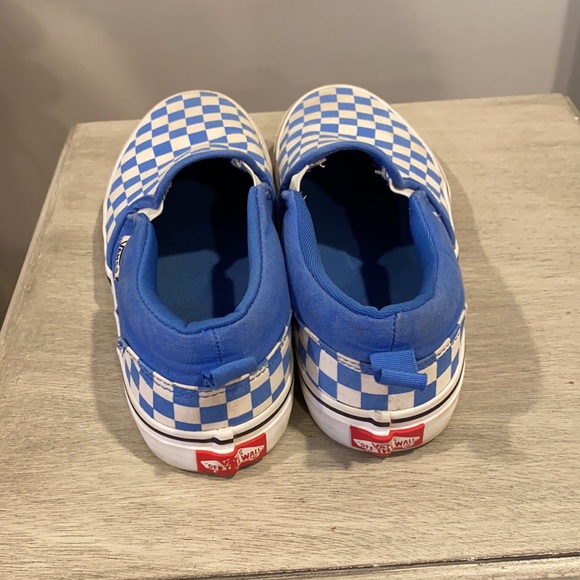 Vans - Picture 3 of 3